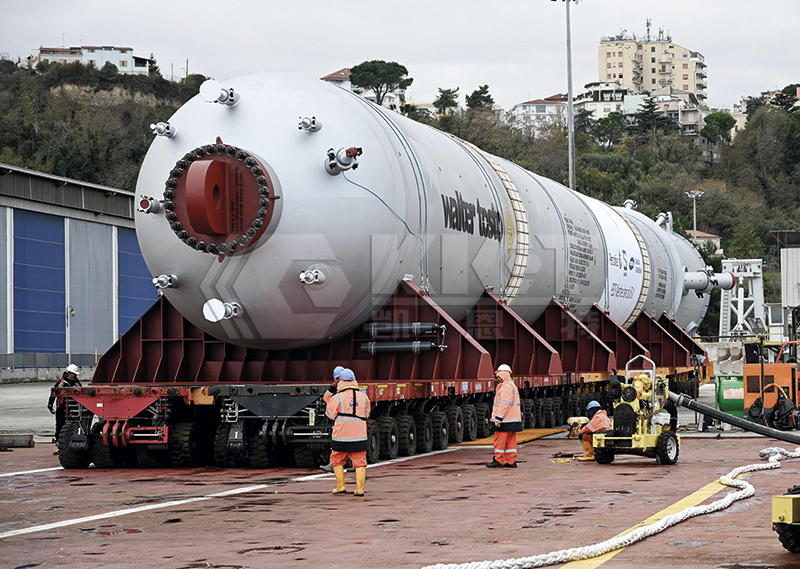 自行式液壓模塊運輸車用于加氫反應器發運
